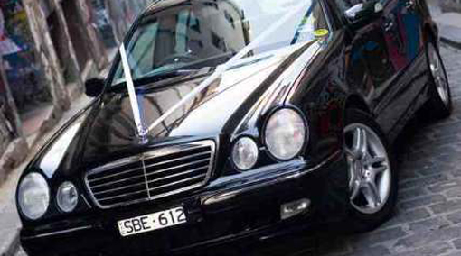 Mercedes benz hire melbourne #3