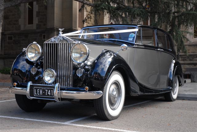 Rolls Royce Wraith 1949 Two