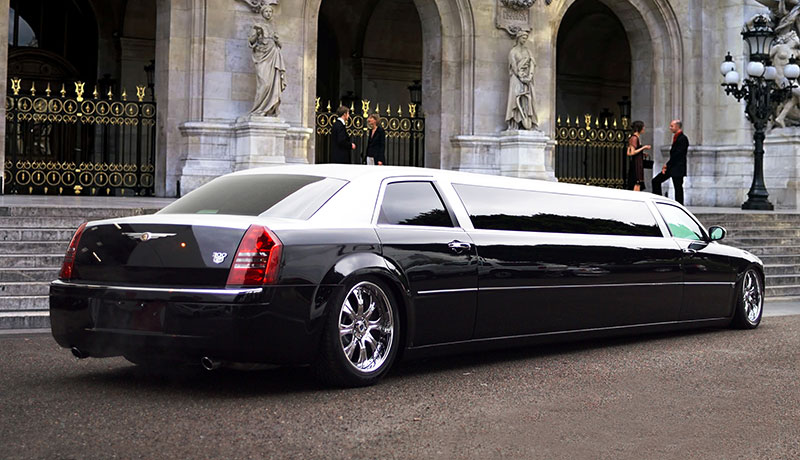 Chrysler 300c stretch limousine for sale #5